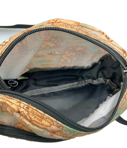 美品 CHUMS ショルダーバッグ 斜め掛け 地図柄 メンズ レディース チャムス