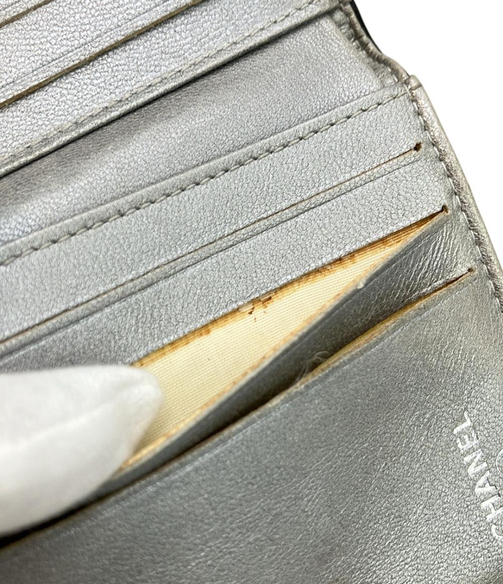 CHANEL 二つ折り財布 シルバー金具 カメリア レディース シャネル