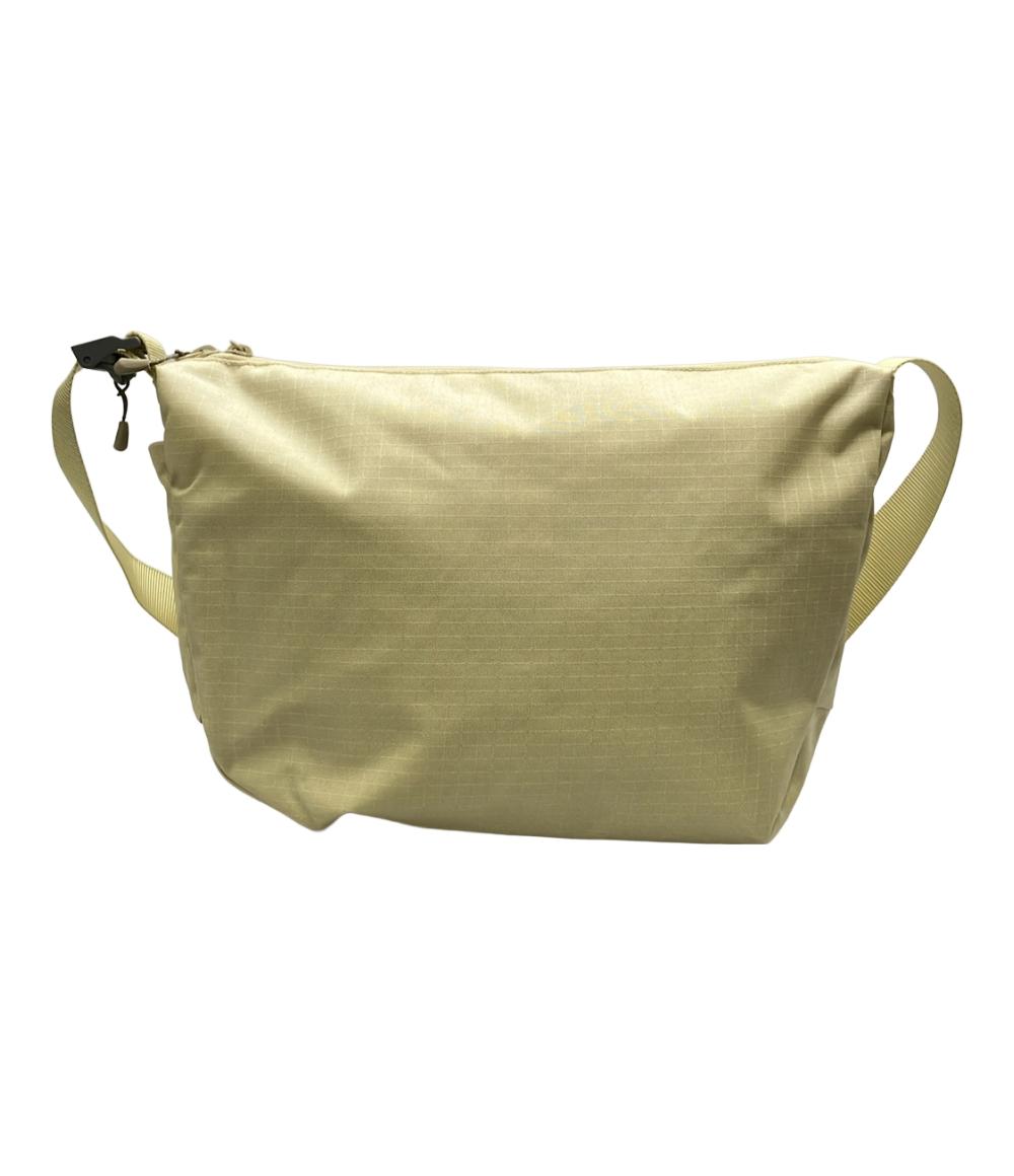 美品 モンベル ショルダーバッグ 斜め掛け レディース mont-bell