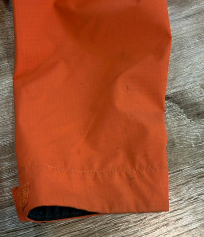 patagonia マウンテンパーカー 止水ジップアップ グラナイト クレスト レイン ジャケット ナイロン メンズ SIZE M パタゴニア