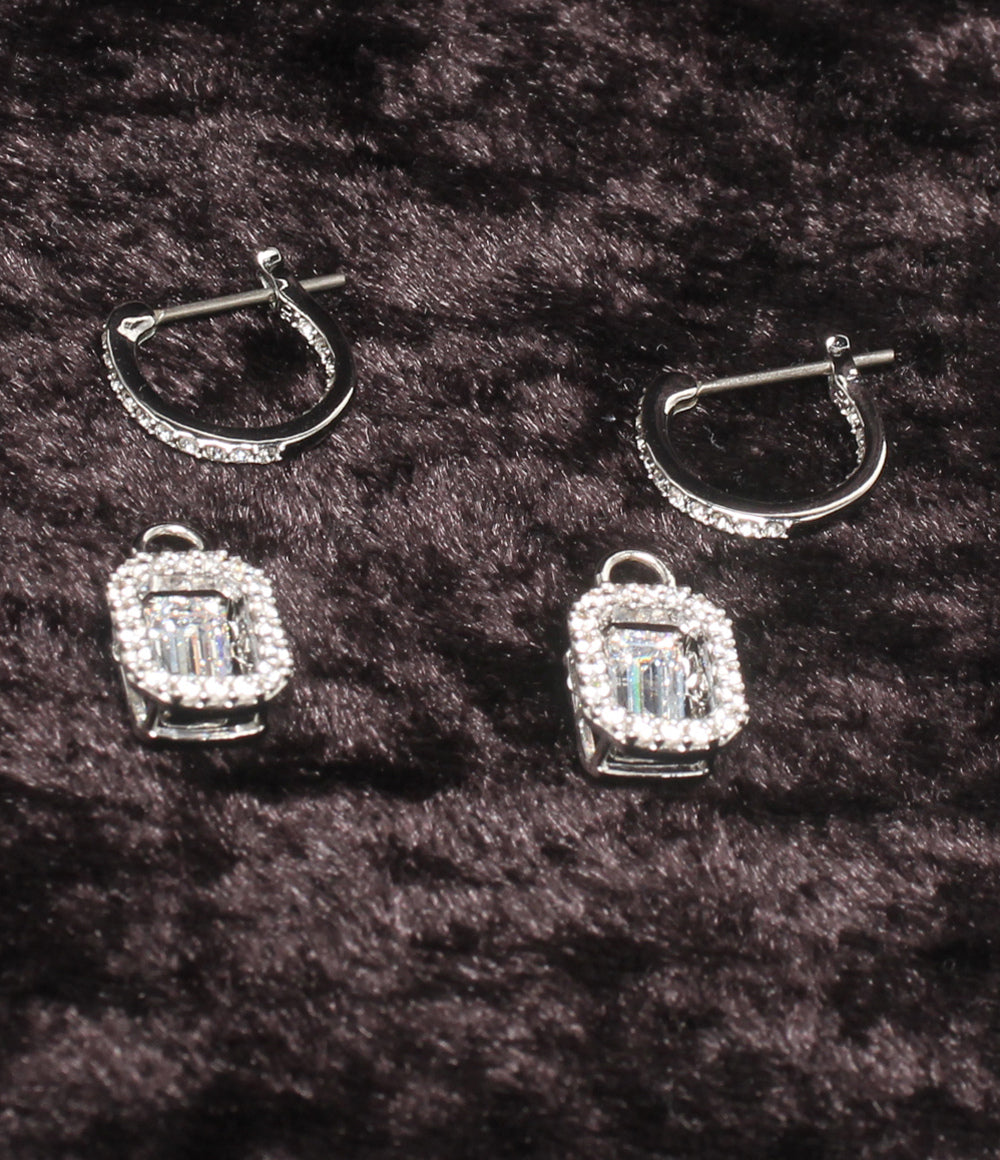 美品 SWAROVSKI ピアス レディース スワロフスキー