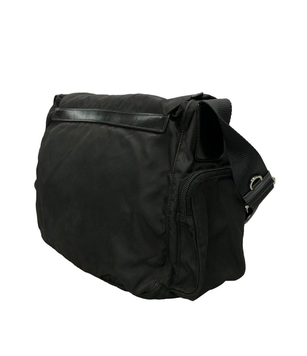 【良品】PRADA プラダ　メッセンジャーバッグ　ショルダー　ナイロン　ブラック PRADA メッセンジャーバッグ ショルダーバッグ ナイロン レディース