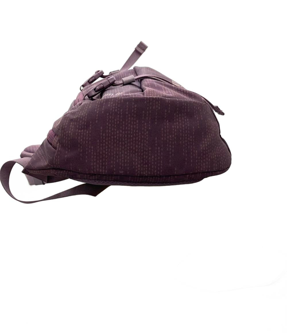 美品 patagonia ボディバッグ Atom 8L ユニセックス パタゴニア