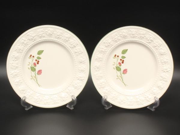 美品 WEDGWOOD プレート 皿 2点セット 20cm フェスティビティ ラズベリー ウエッジウッド