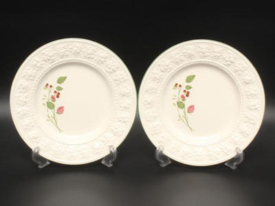 美品 WEDGWOOD プレート 皿 2点セット 20cm フェスティビティ ラズベリー ウエッジウッド