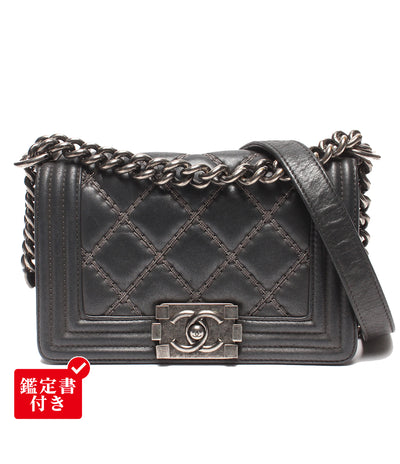 CHANEL チェーンショルダーバッグ 肩掛け 斜め掛け シルバー金具 シングルフラップ   マトラッセ 23番台 ボーイシャネル レディース シャネル