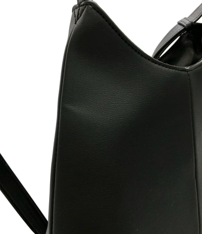 美品 ハレ ショルダーバッグ 肩掛け 斜め掛け レディース HARE