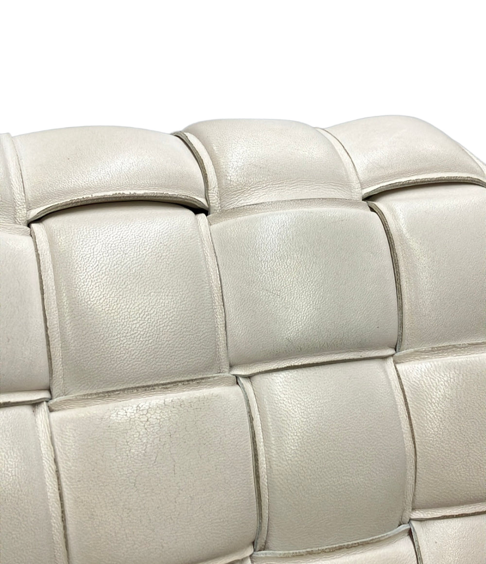 BOTTEGA VENETA ショルダーバッグ 斜め掛け パデットカセット イントレチャート B09529611E レディース ボッテガ・ヴェネタ
