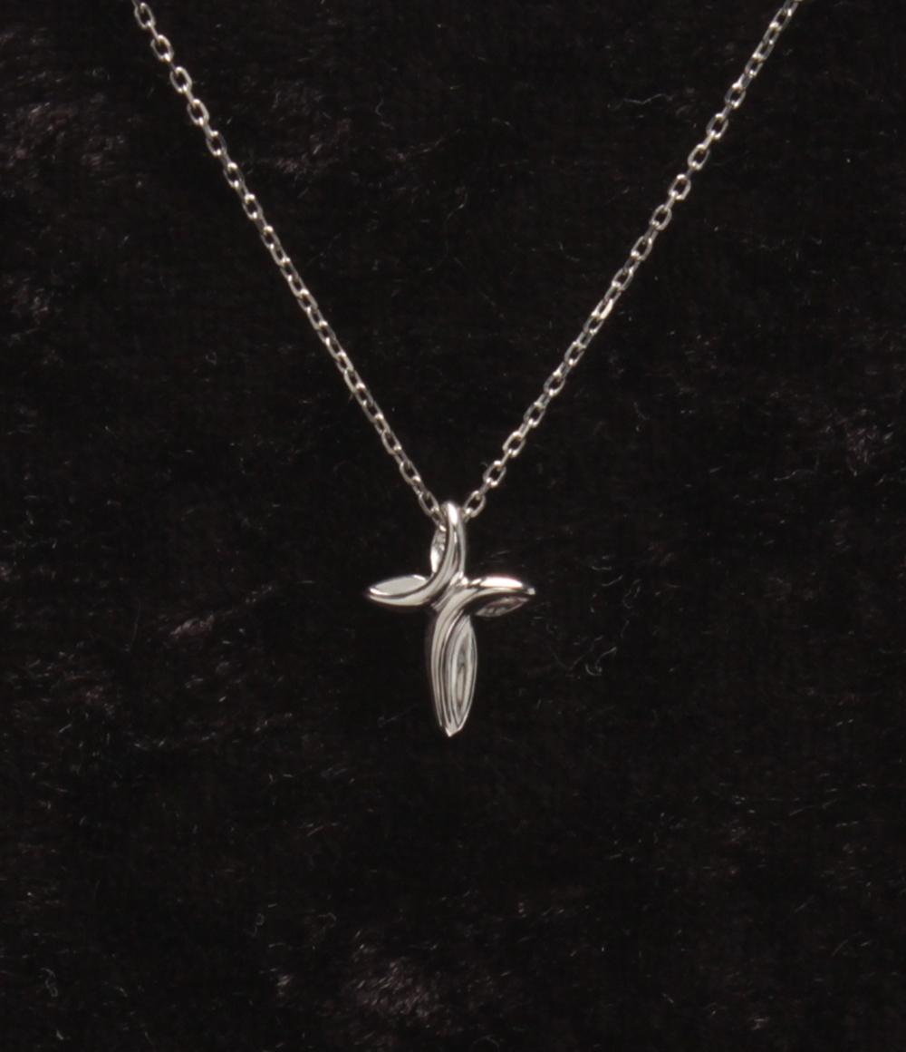 美品 ヨンドシー ネックレス Pt850 クロスモチーフ レディース 4℃