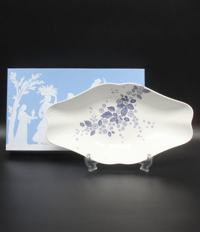 美品 WEDGWOOD マルチディッシュ 皿 31cm ストロベリー ブルーム インディゴ ウエッジウッド