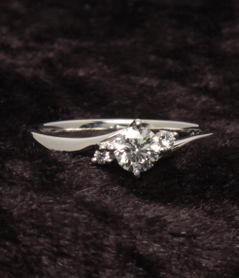 美品 I-PRIMO リング 指輪 Pt950 ダイヤ 0.323ct 0.02ct レディース