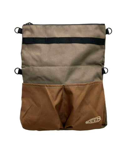 美品 KEEN ショルダーバッグ 斜め掛け ユニセックス キーン