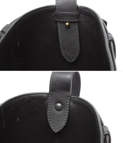 美品 PRADA ショルダーバッグ 肩掛け バックル ベルト付 レザー バケットバッグ レディース プラダ