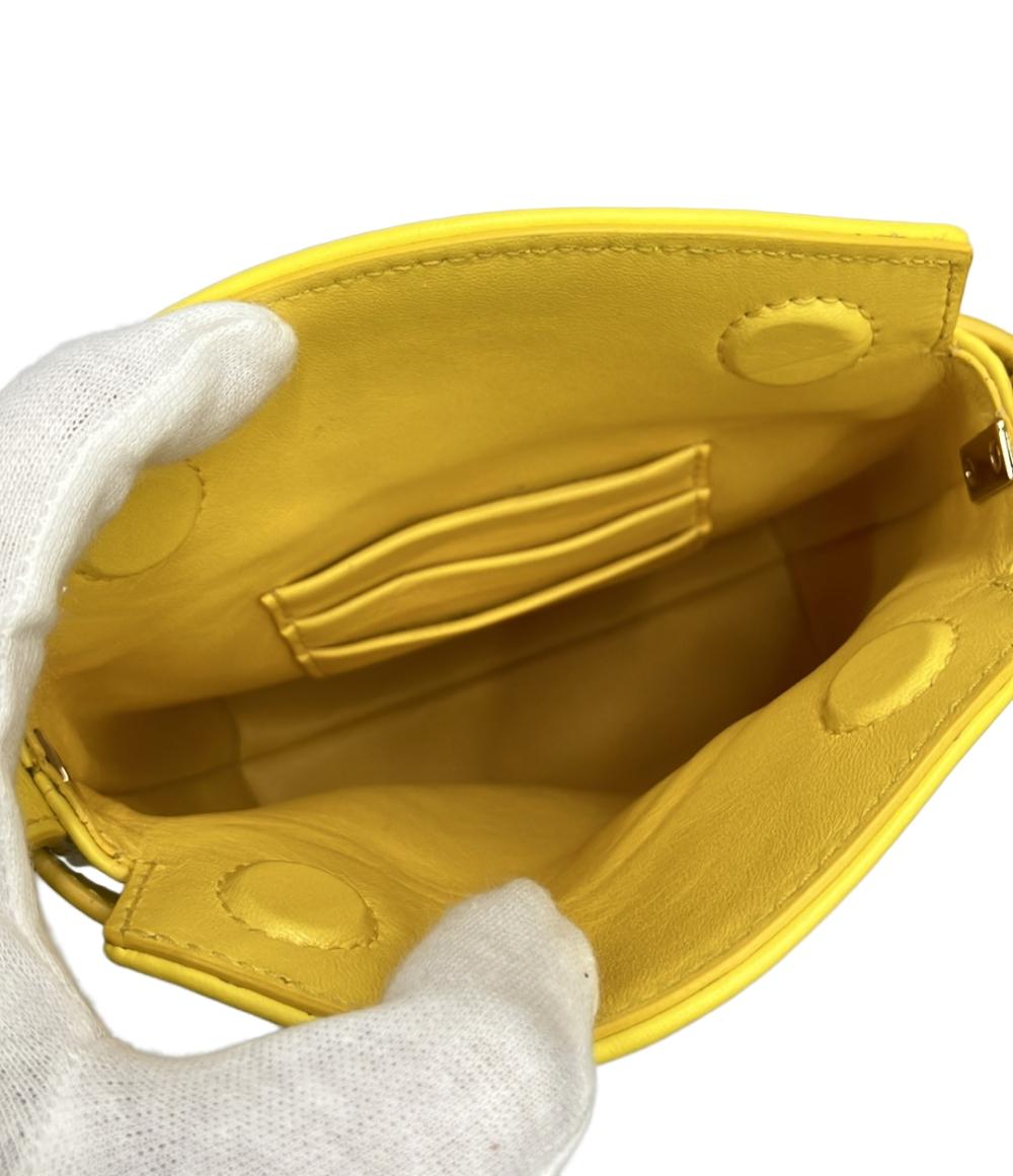Salvatore Ferragamo ショルダーバッグ 斜め掛け ガンチーニ GG-220650