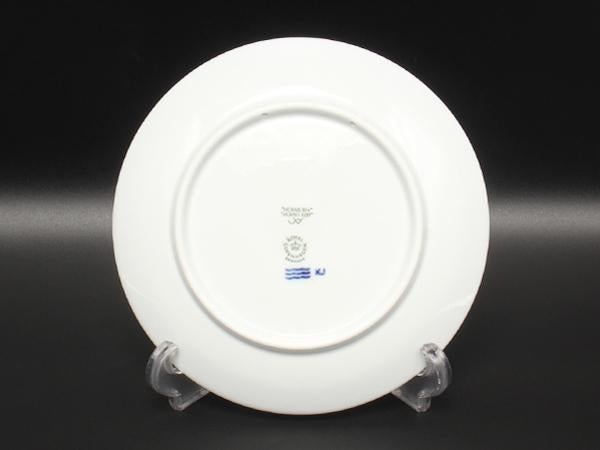美品 Royal Copenhagen イヤープレート 飾り皿 18cm 2012 ロイヤルコペンハーゲン