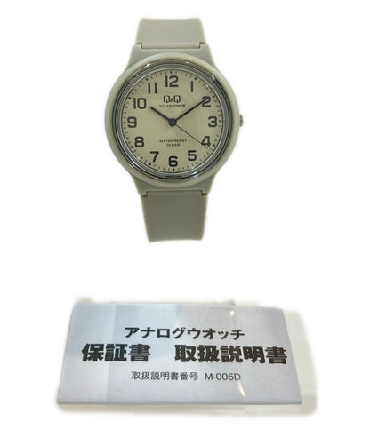 美品 Q&Q 腕時計 ソーラー アイボリー メンズ キューアンドキュー
