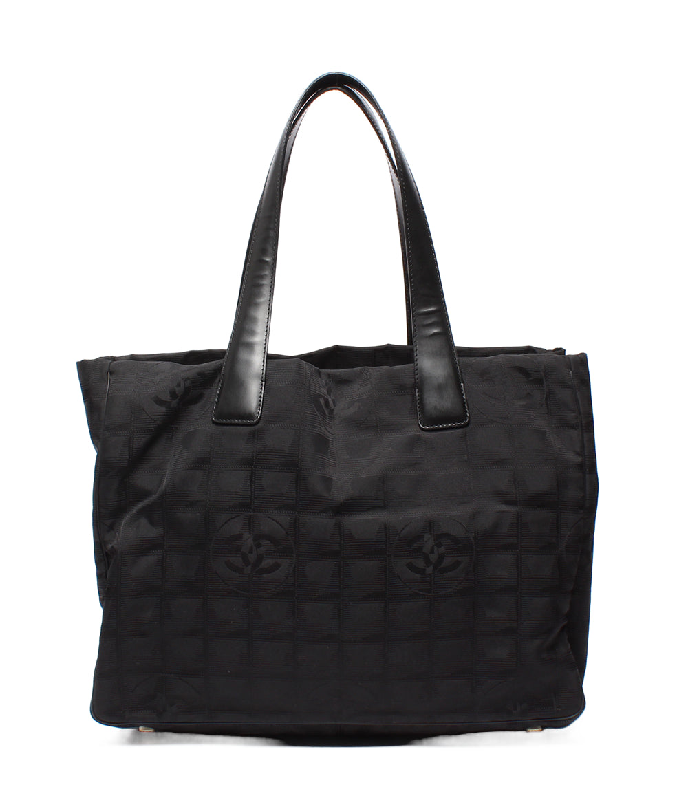 CHANEL トートバッグ 10番台 ナイロン ニュートラベルライン トートMM A15991 レディース シャネル