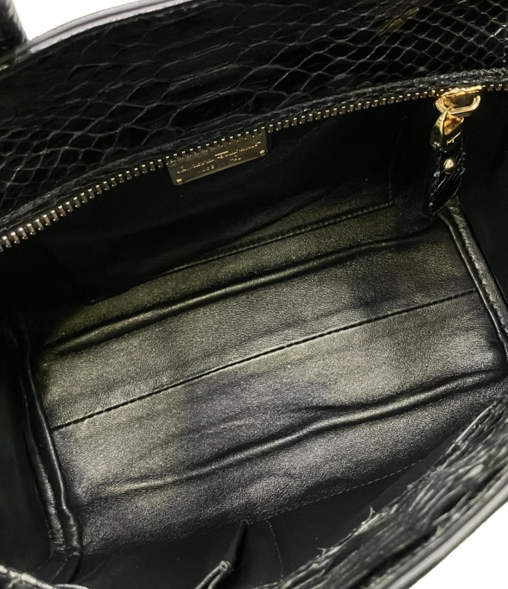 サルヴァトーレフェラガモ 2WAY ハンドバッグ ショルダーバッグ 斜め掛け ガンチーニ レディース Salvatore Ferragamo