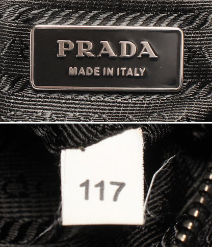 PRADA ワンショルダーバッグ 肩掛け レザー ナイロン 三角プレート レディース プラダ