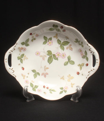 美品 ウェッジウッド ウインザートレイ 皿 22cm ワイルドストロベリー WEDGWOOD