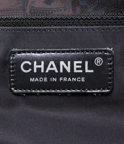 シャネル  トートバッグ　  ニュートラベル    レディース   CHANEL