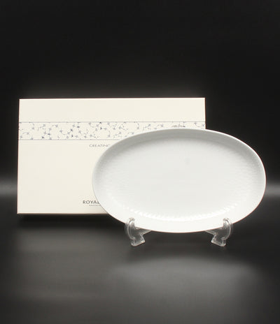 美品 Royal Copenhagen オーバルディッシュ 皿 23cm ホワイトパルメッテ ロイヤルコペンハーゲン