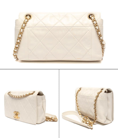 CHANEL ショルダーバッグ 肩掛け ゴールド金具 マトラッセ シングルフラップ シングルチェーン レディース シャネル