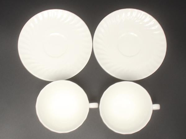 美品 ロイヤルドルトン カップ＆ソーサー 2客セット ペア カスケード Royal Doulton