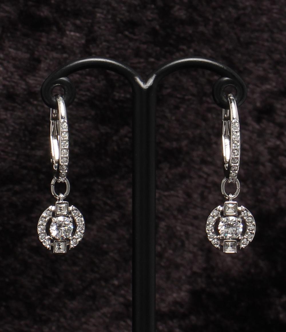 美品 SWAROVSKI ピアス 5627349 レディース スワロフスキー