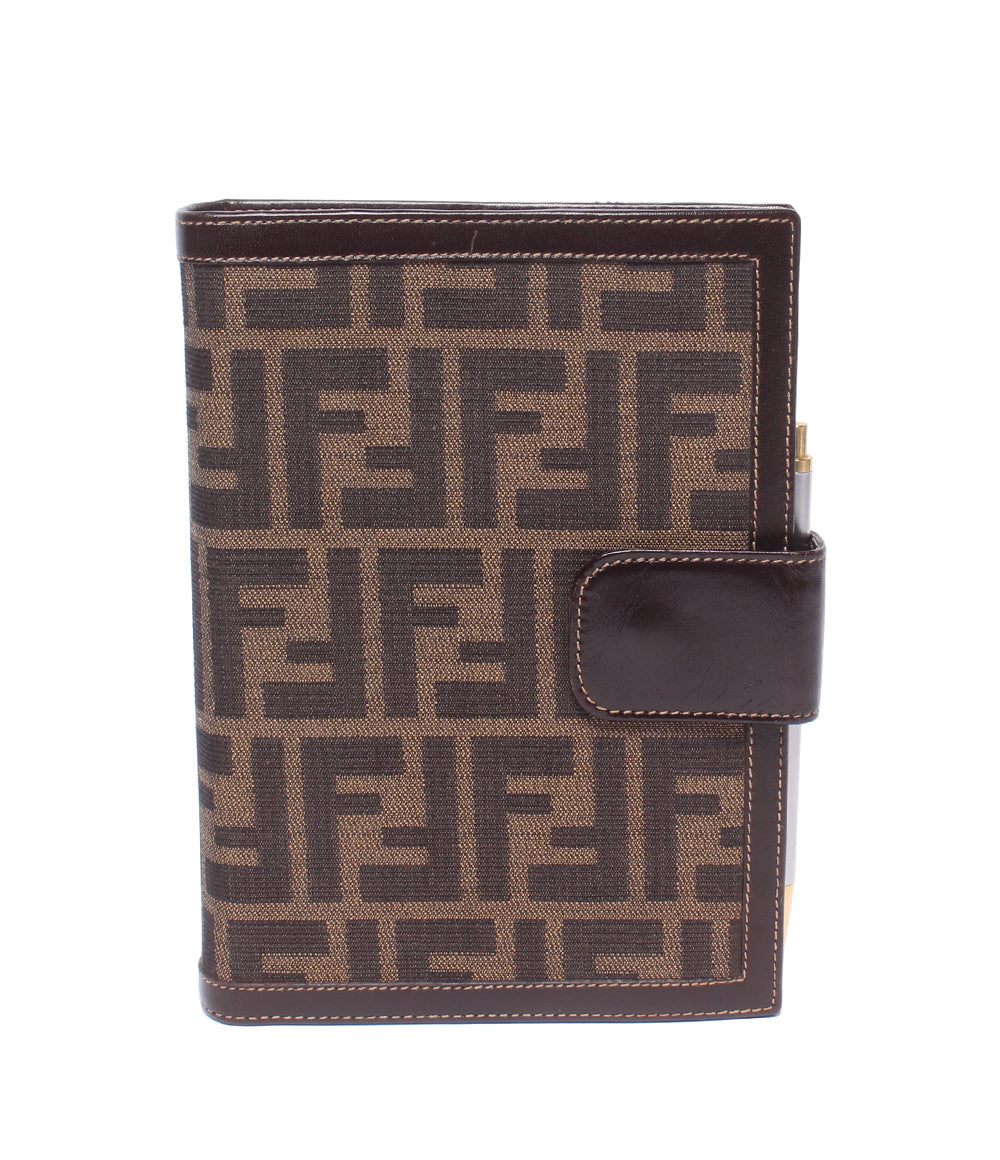 FENDI 手帳カバー ズッカ メンズ レディース フェンディ