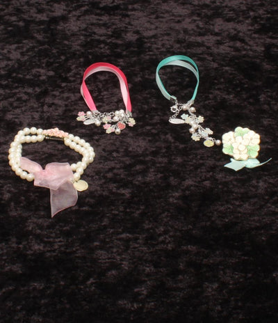 美品 ブレスレット チャーム ブローチ 早乙女学園 うたのプリンスさまっ ガールズティーチャー 4点セット レディース