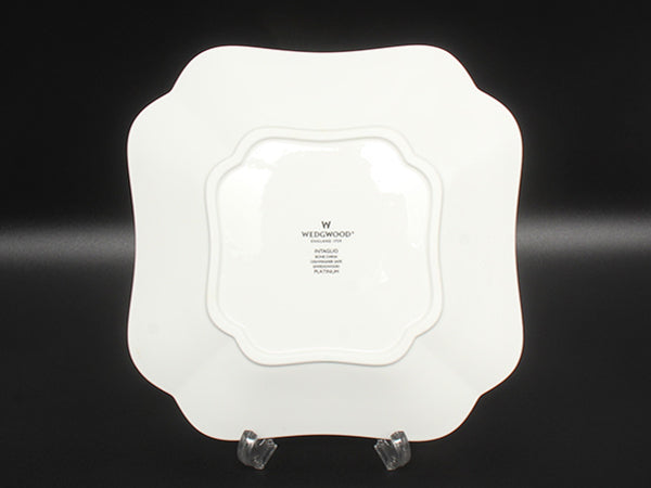 美品 WEDGWOOD クエアディッシュ 皿 24cm インタグリオ プラチナ ウエッジウッド