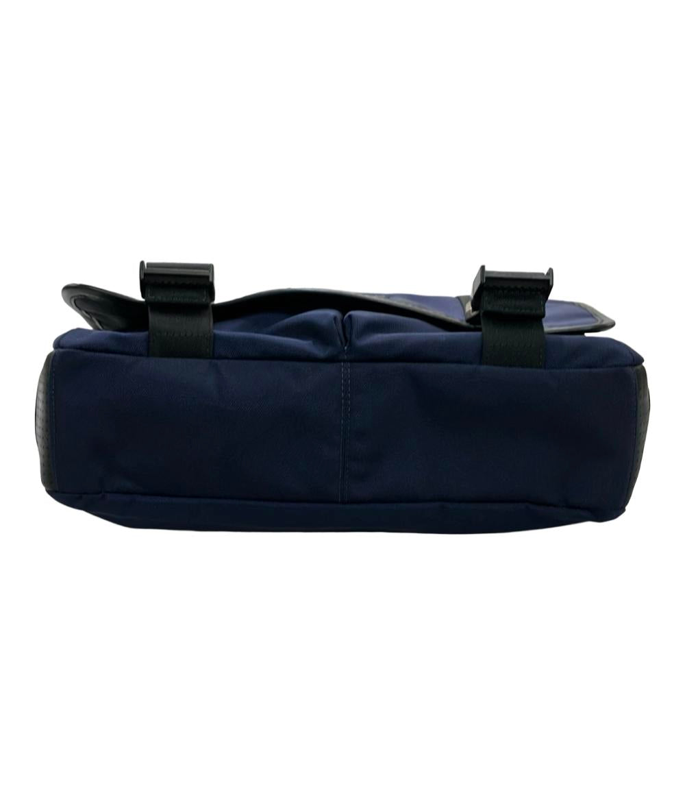 美品 コーチ ショルダーバッグ メッセンジャーバッグ 斜め掛け F70422 メンズ COACH