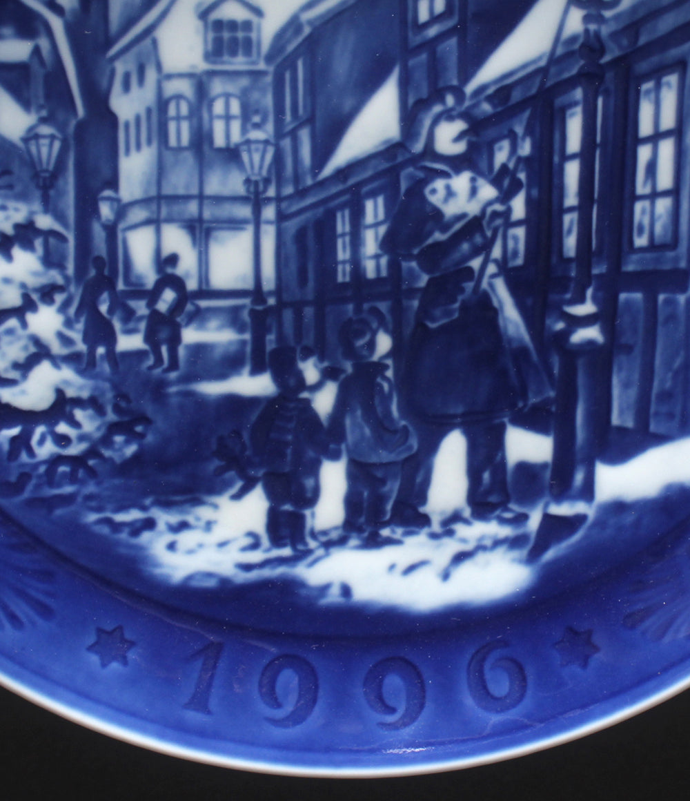 美品 Royal Copenhagen イヤープレート 飾り皿 18cm 1996 ロイヤルコペンハーゲン