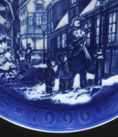 美品 Royal Copenhagen イヤープレート 飾り皿 18cm 1996 ロイヤルコペンハーゲン