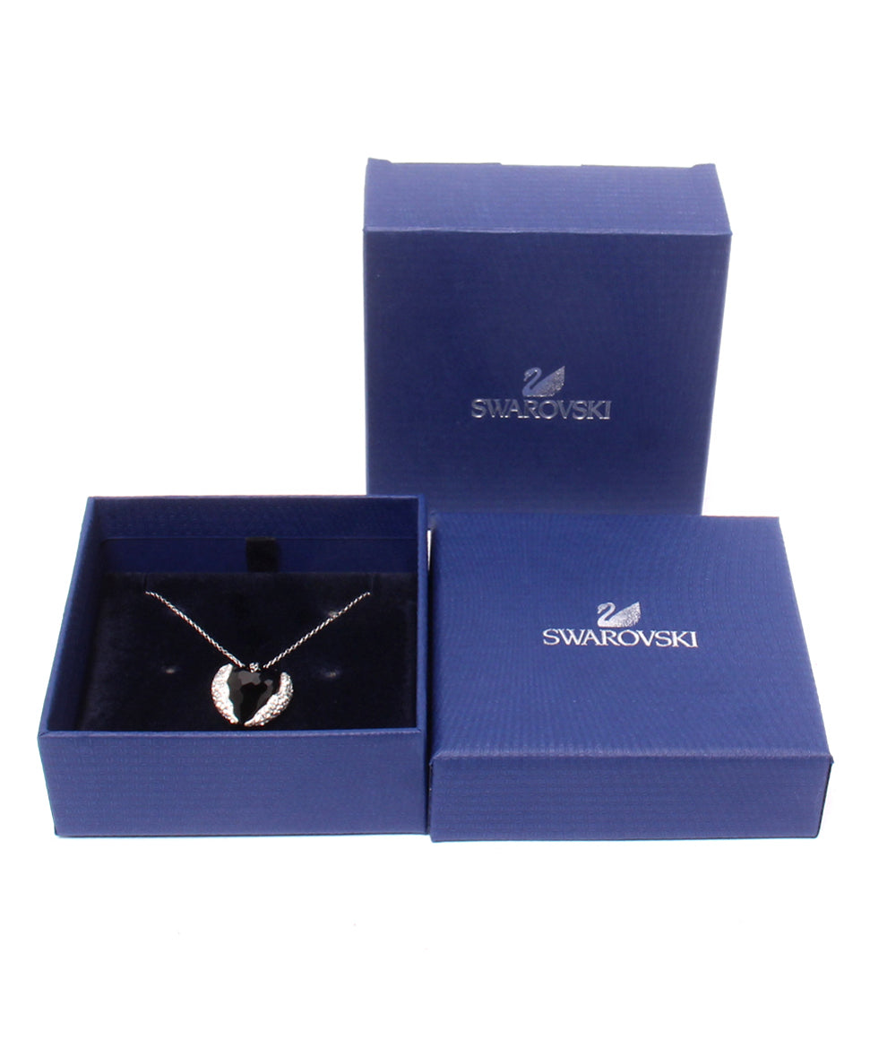 ☆SWAROVSKI(スワロフスキー)ハートモチーフ ピアス 超美品