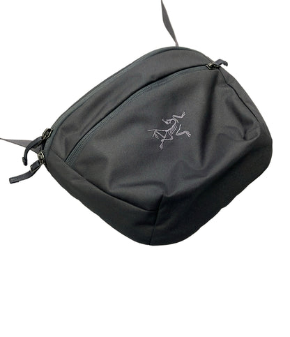 美品 ARC'TERYX ショルダーバッグ 斜め掛け レディース アークテリクス