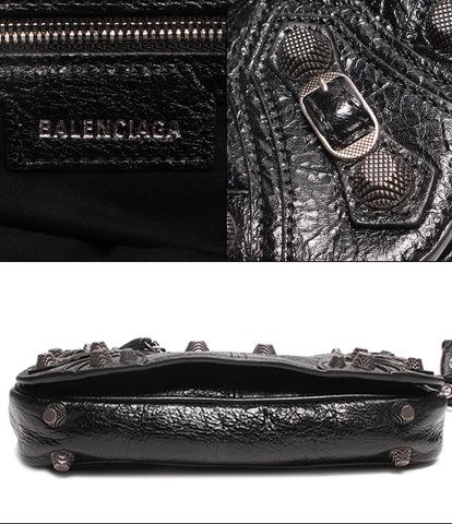 バレンシアガ  レザーショルダーバッグ メタルパーツ フラップバッグ ピアッシング加工 LE CAGOLE XS リーナラムスキン    メンズ   Balenciaga