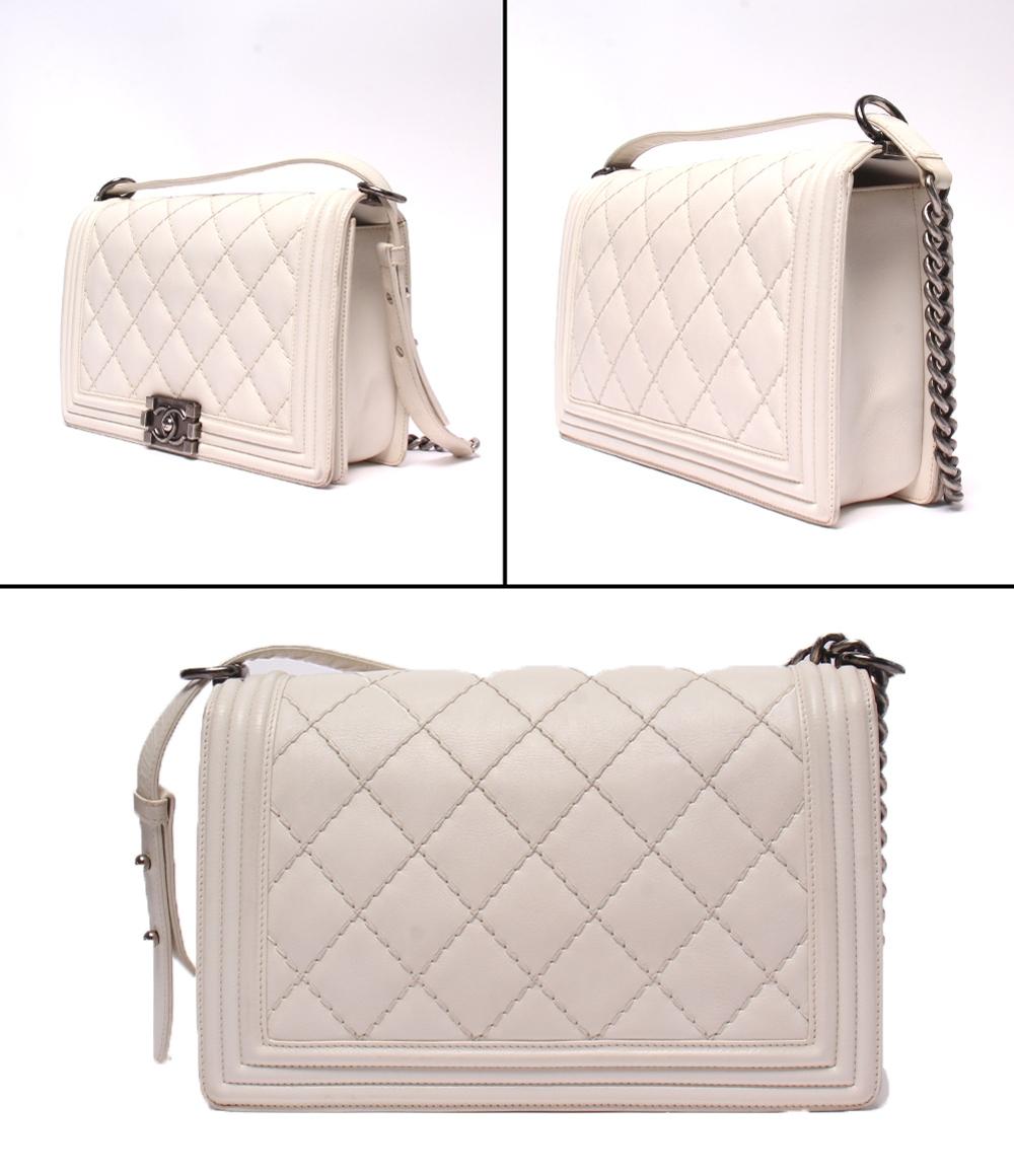 CHANEL チェーンショルダーバッグ 18番台 マトラッセ シルバー金具 ボーイシャネル レディース シャネル
