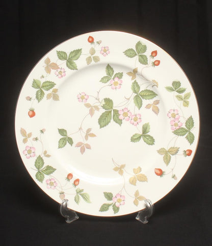 美品 ウェッジウッド プレート 大皿 27cm ワイルドストロベリー WEDGWOOD