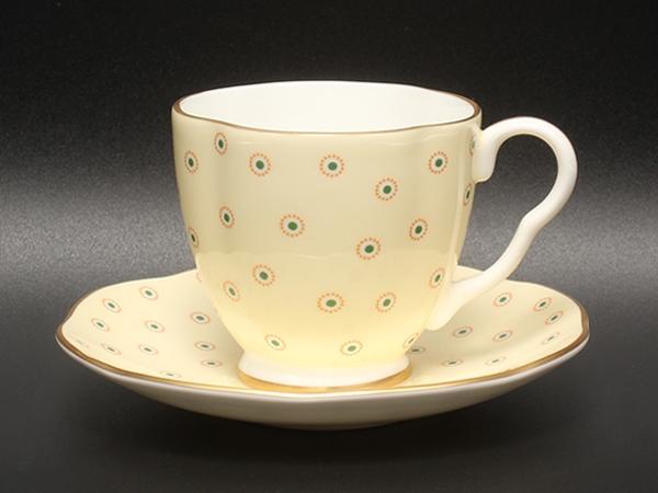 美品 WEDGWOOD カップ＆ソーサー ポルカドット イエロー ウエッジウッド