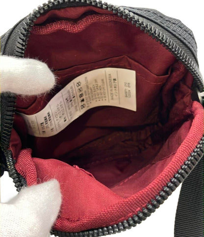 美品 NIKE ショルダーバッグ 斜め掛け メンズ レディース ナイキ