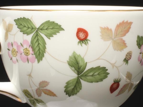 美品 WEDGWOOD カップ＆ソーサー 5客セット ワイルドストロベリー