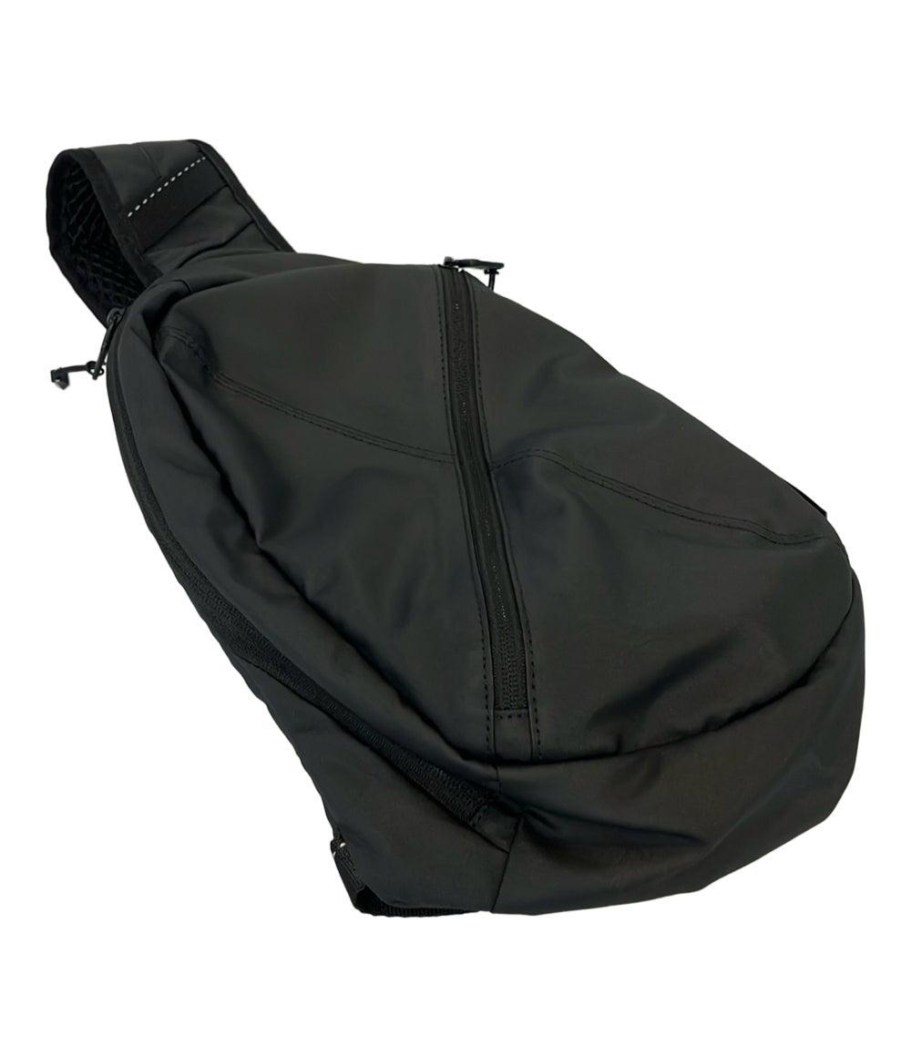 美品 Samsonite ボディバッグ スリングバッグ RED メンズ サムソナイト