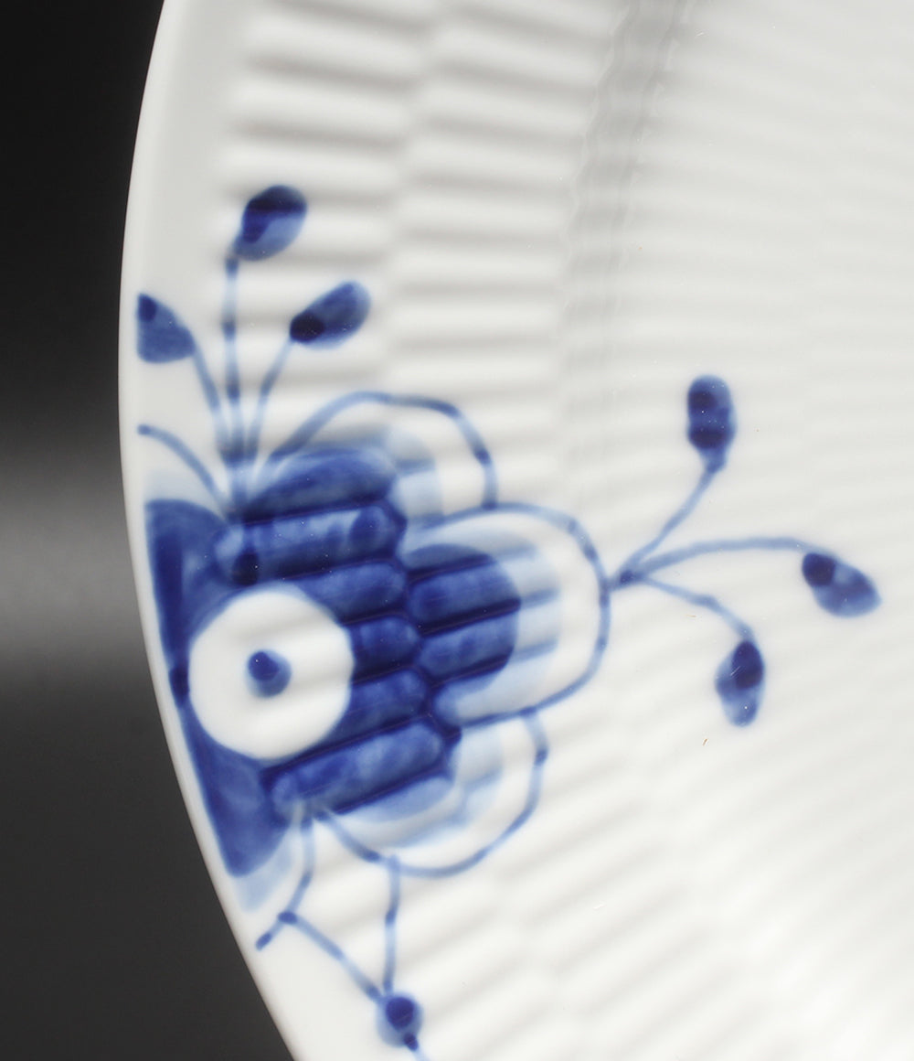 美品 Royal Copenhagen プレート 皿 27cm ブルーフルーテッド メガ ロイヤルコペンハーゲン