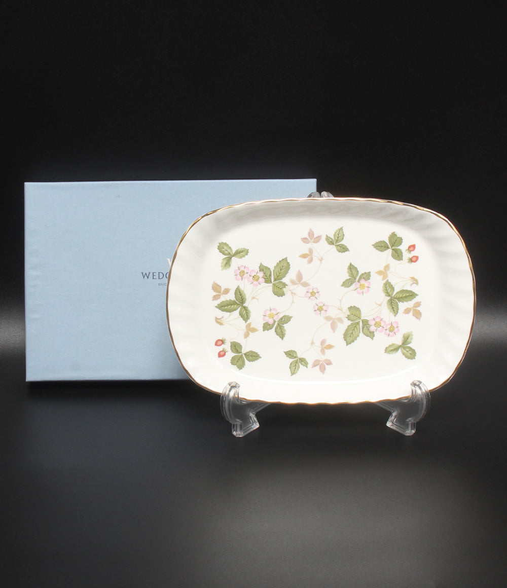 美品 WEDGWOOD スパイラルトレイ 皿 21cm ワイルドストロベリー ウエッジウッド