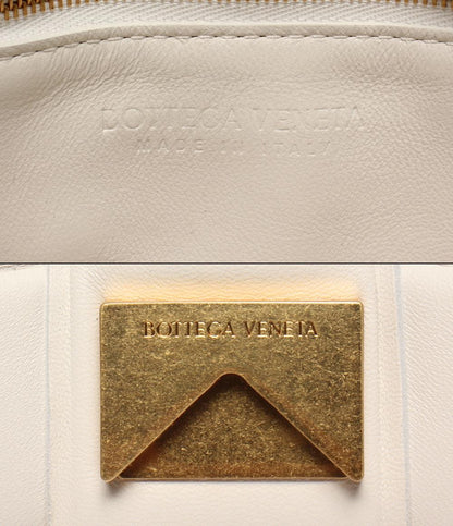 ボッテガ・ヴェネタ ショルダーバッグ 斜め掛け 肩掛け パデッド カセット イントレチャート レディース BOTTEGA VENETA