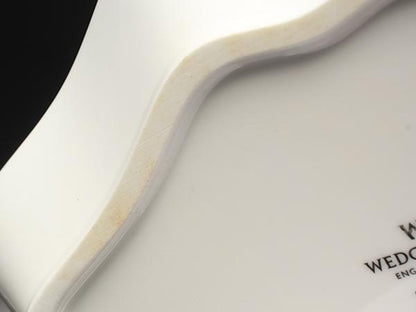 WEDGWOOD ダイヤディッシュ 皿 22cm インタグリオ プラチナ ウエッジウッド