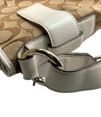 ショルダーバッグ 斜め掛け シグネチャー 3574 レディース