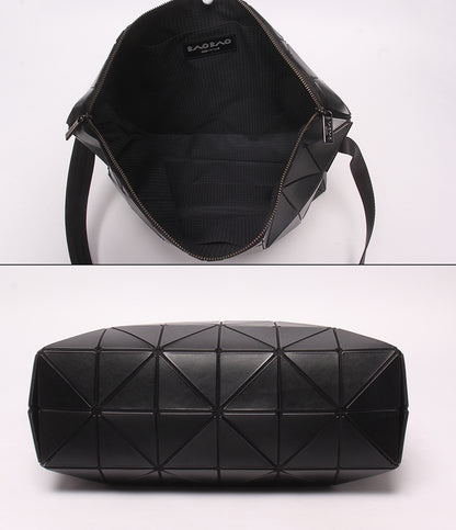 BAO BAO ISSEY MIYAKE ショルダーバッグ 肩掛け 斜め掛け レディース メンズ バオバオイッセイミヤケ